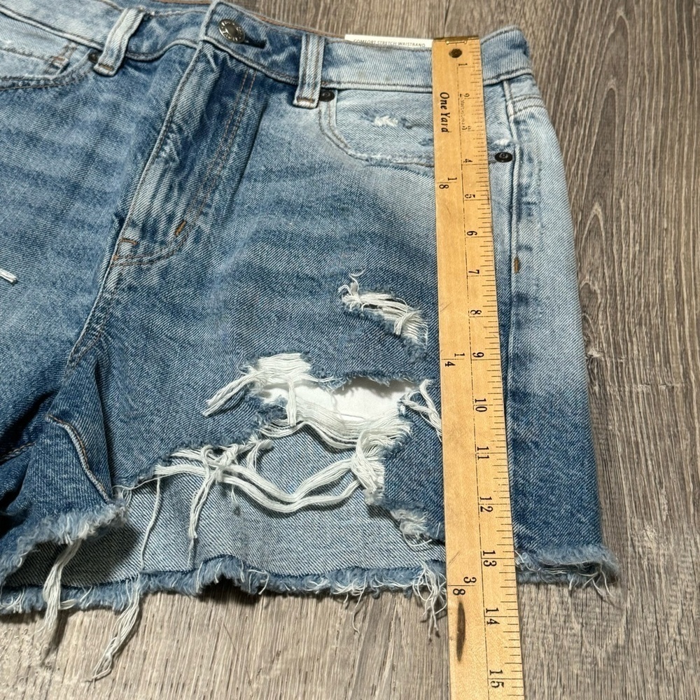 NWT American Eagle Distressed Mom Short Comfort Stretch Waistband 6 - Picture 9 of 11